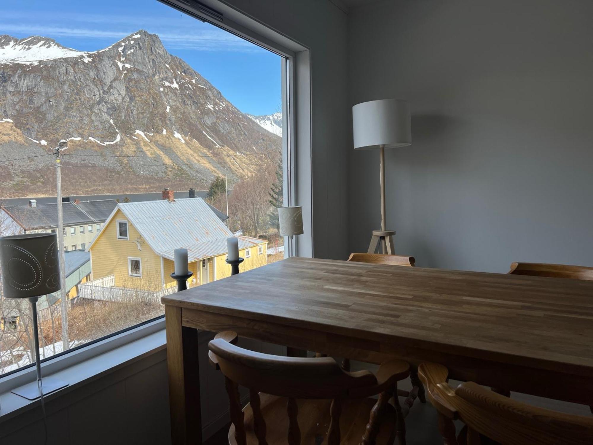 Feelsenja House * Gryllefjord